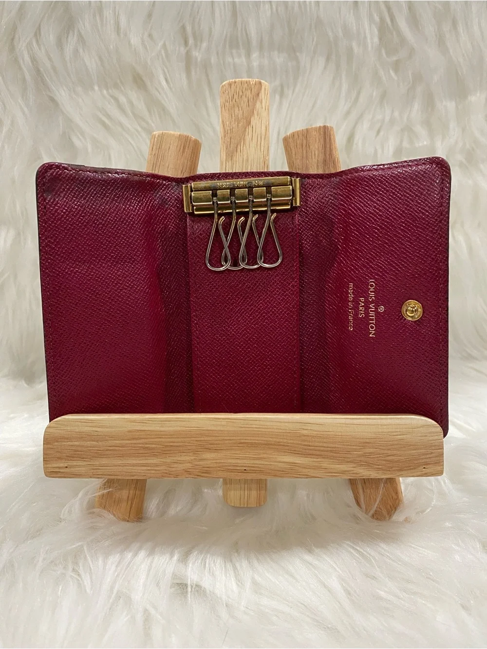 Louis Vuitton Monogram Brown Canvas Key Holder - burgundy interior - Picture 3 of 8